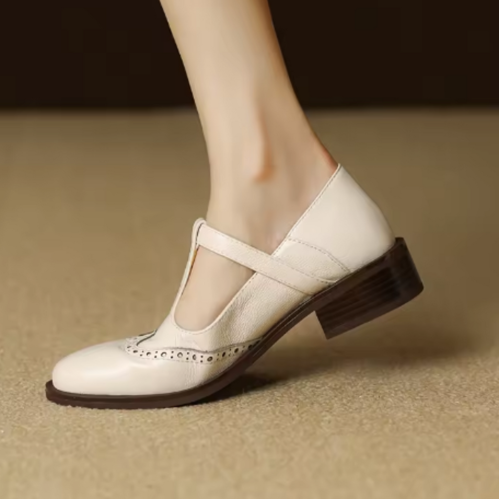 Calviera | Scarpe classiche da donna Mary Jane con cinturino a T e fibbia
