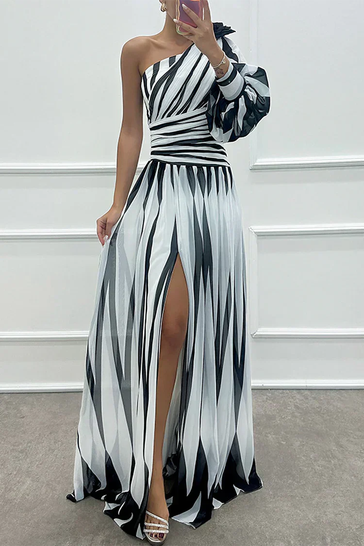Bonnie | Elegancka Sukienka Maxi One Shoulder w Paski