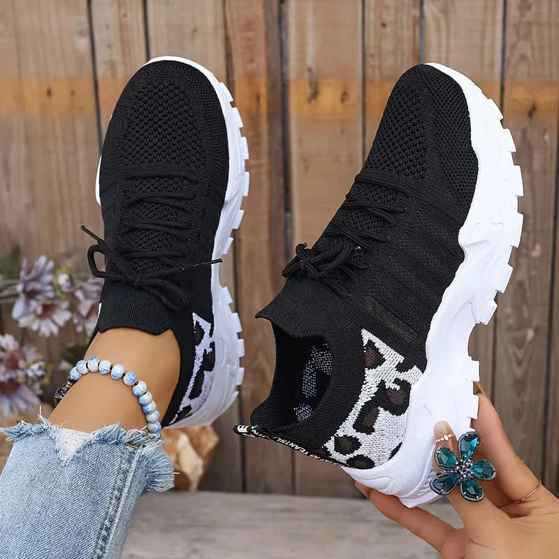 Lunévia | Sneakers casual da donna con accenti leopardati