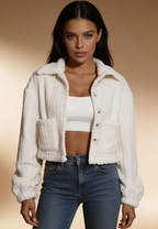 Lirena | Giacca corta da donna in pile con bottoni casual