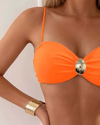 Avelira | Damskie Bikini z Wysokim Stanem i Ozdobną Klamrą