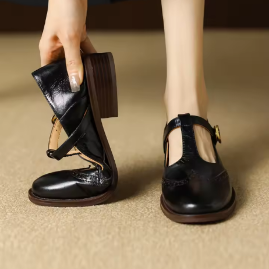 Calviera | Scarpe classiche da donna Mary Jane con cinturino a T e fibbia