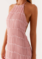 Evelyn | Elegante abito maxi con arricciature e scollo halter