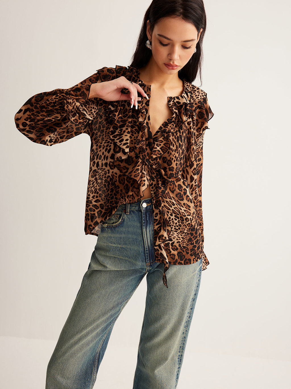 Yara | Blusa Donna Elegante Maculata con Volant e Laccio
