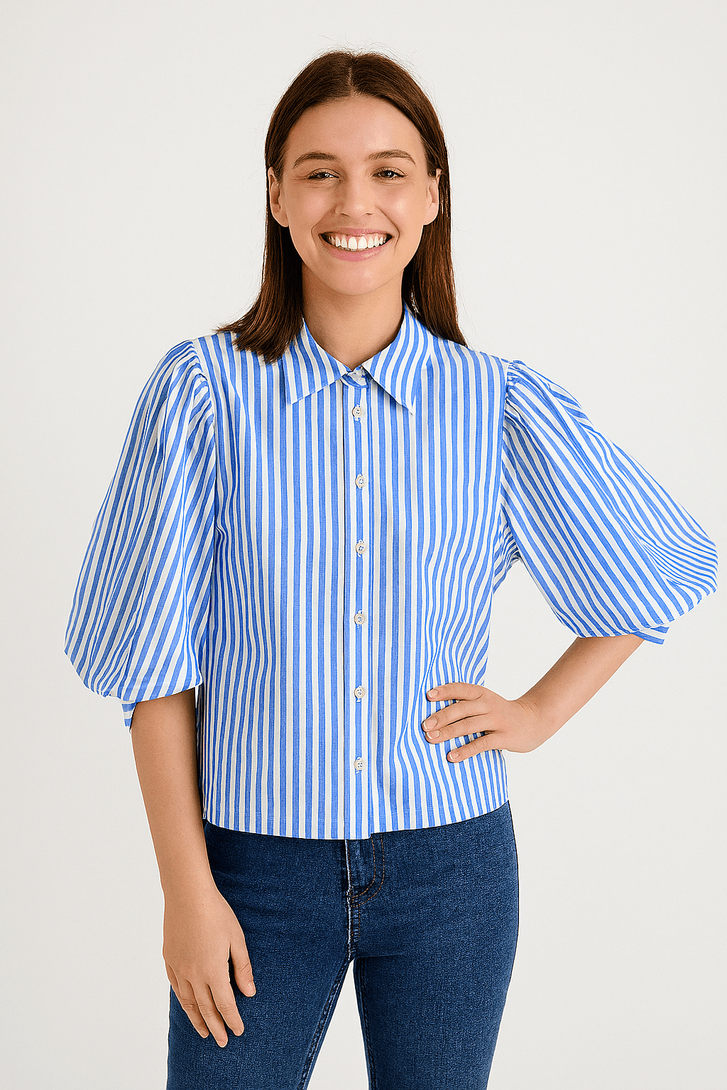 Strivelle | Camicia da donna a righe con maniche a sbuffo e colletto