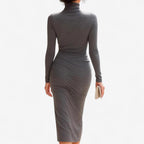 Selvara | Abito Midi Donna Attillato con Arricciature e Scollo a Cuore