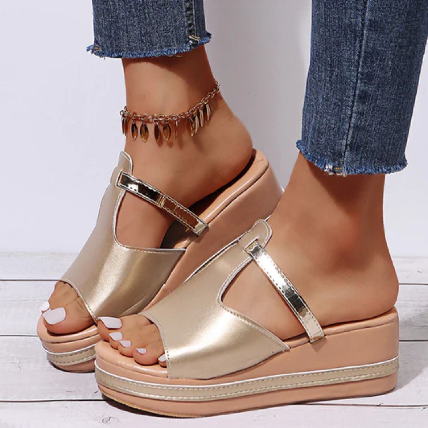 Carvella | Women's Comfortable Orthopedic Sandals for Summer