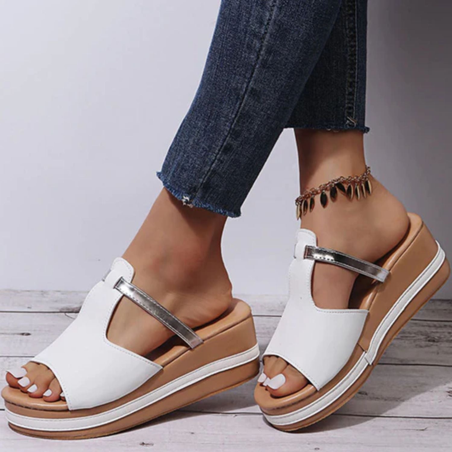 Carvella | Women's Comfortable Orthopedic Sandals for Summer