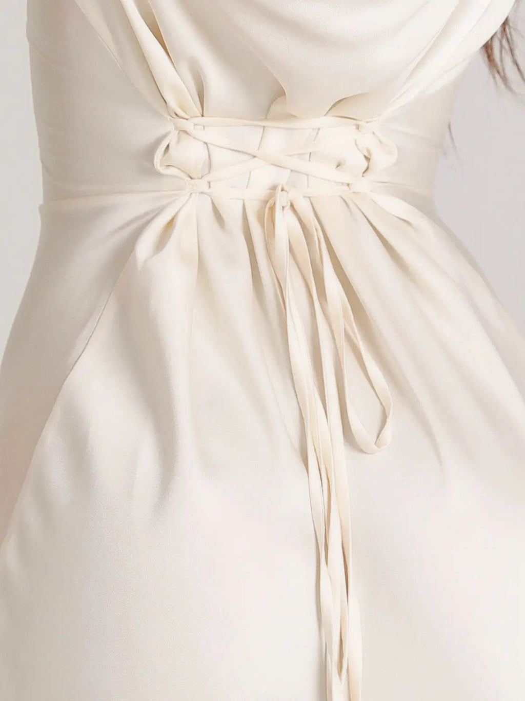 Velmora | Abito Maxi Elegante da Donna in Raso con Maniche Lunghe
