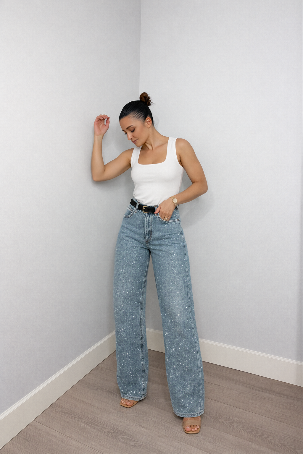 Luna | Women's High Waist Jeans with Subtle Glitter Finish