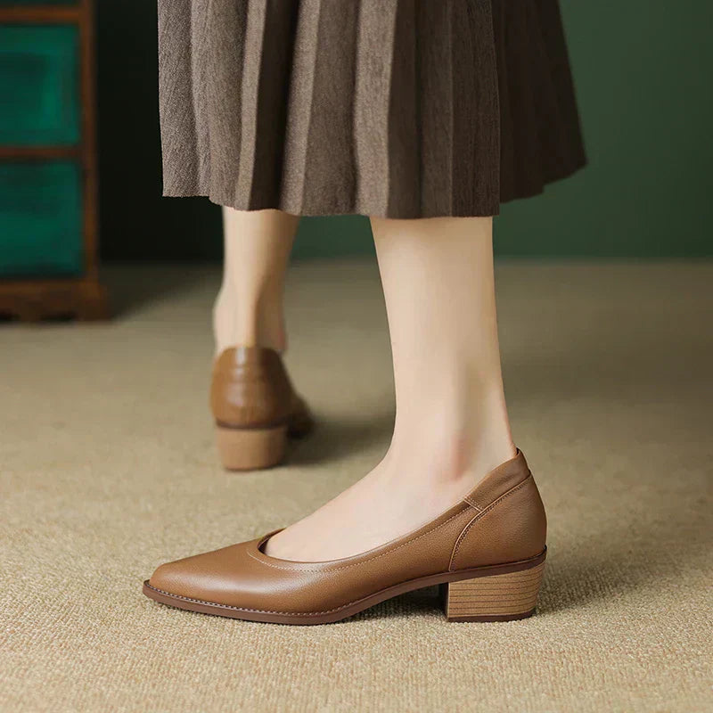 Lunessa | Décolleté classiche da donna con tacco medio