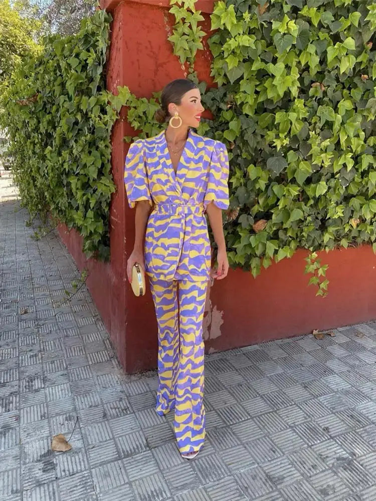 Valencia | Elegante Completo Donna con Stampa e Giacca con Maniche a Sbuffo