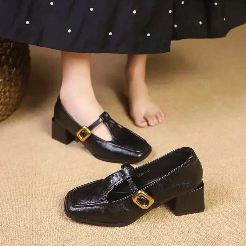 Marvella | Scarpe Classiche da Donna Mary Jane con Fibbia e Punta Quadrata