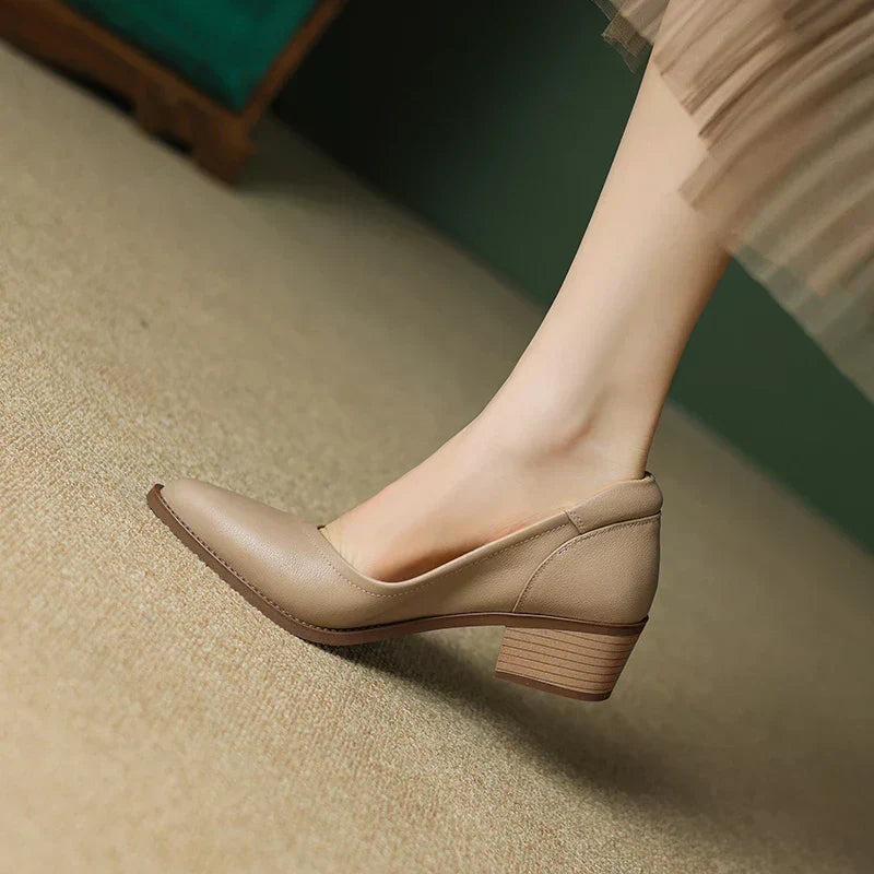 Lunessa | Décolleté classiche da donna con tacco medio