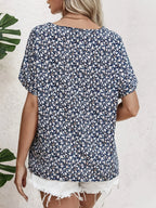 Norella | Blusa estiva da donna a fiori con bottoni e taglio ampio