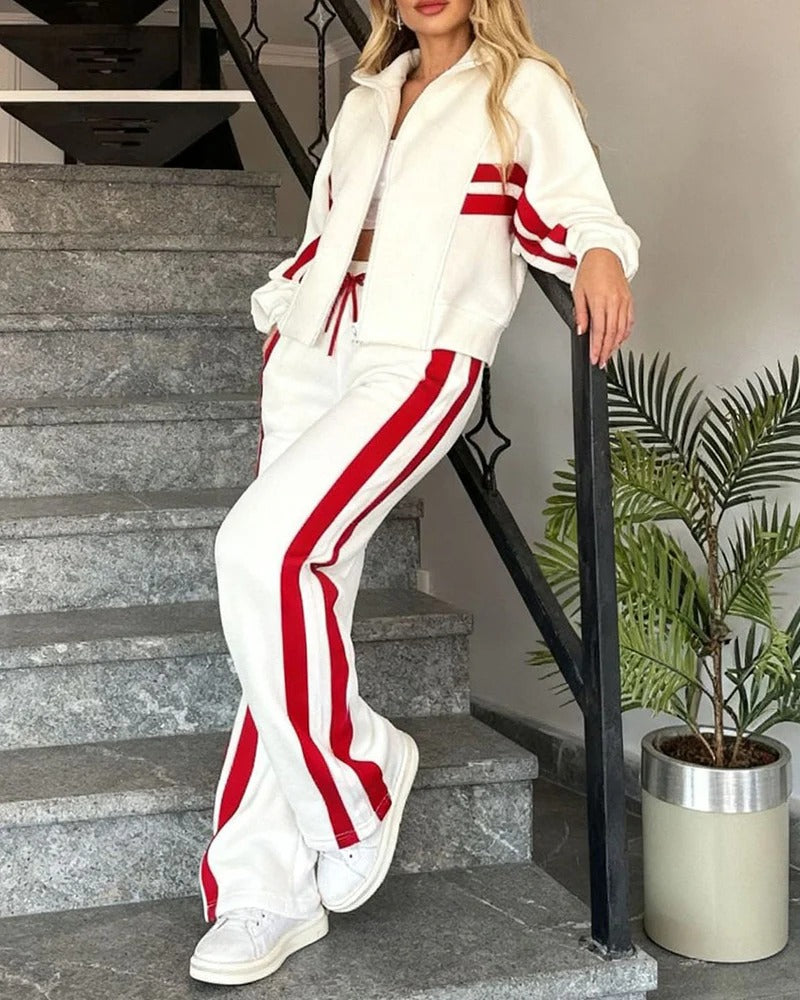 Livia | Sporty Two-Piece Women's Set with Contrasting Stripes