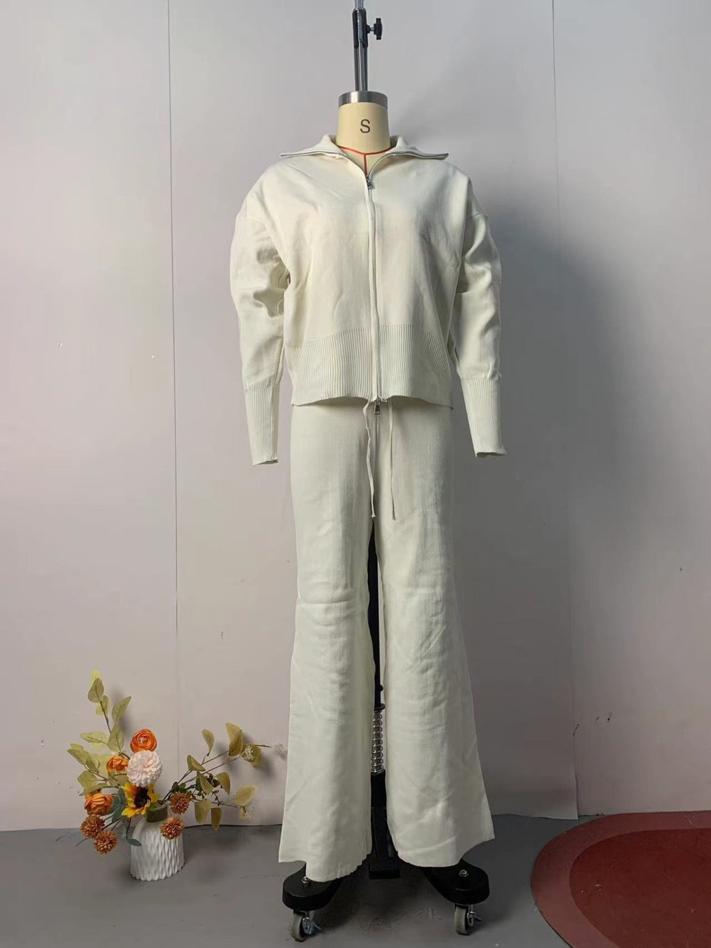 Valerie | Completo donna in maglia con pantaloni larghi