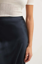 Valeria | Damska Elegancka Minimalistyczna Spódnica Maxi Satynowa