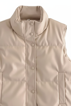 Close-up detail beige bodywarmer