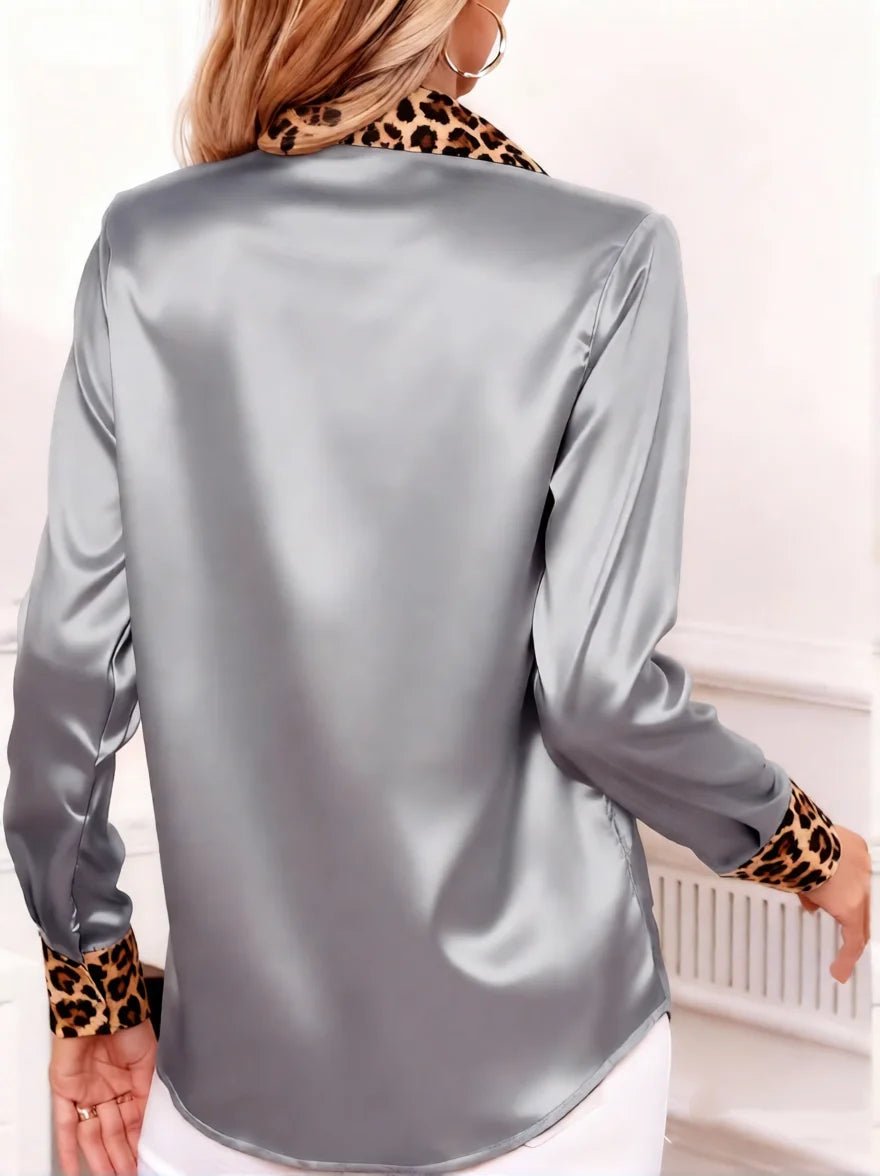 Surleni | Camicetta da donna in raso con colletto leopardato