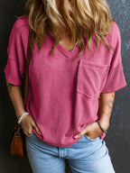 Norella | T-shirt estiva da donna con scollo a V e tasca casual