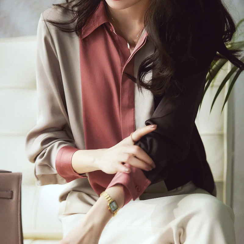 Silvara | Blusa elegante da donna con patchwork in satin a righe