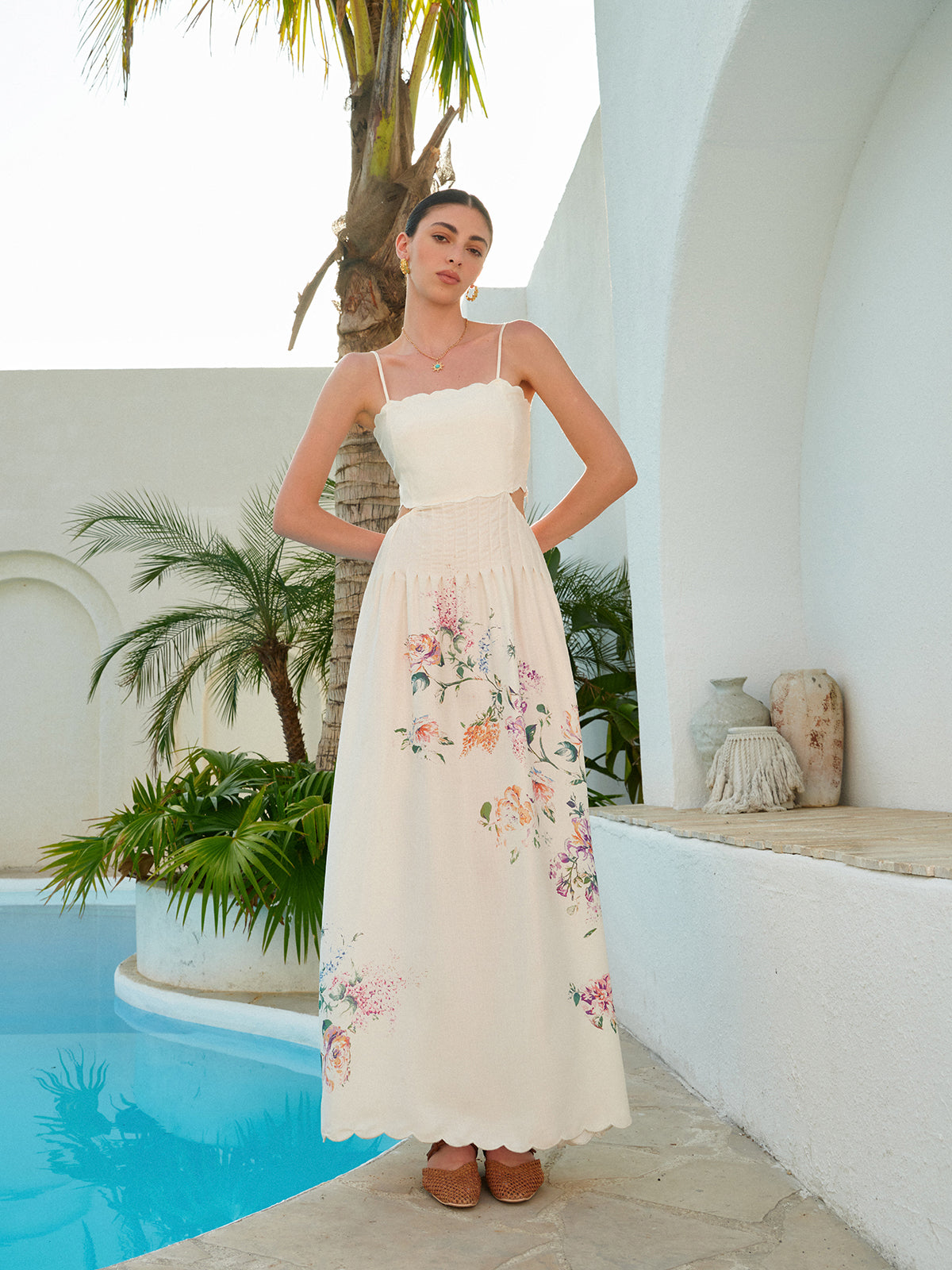 Solmira | Damska Letnia Sukienka Maxi w Kwiaty z Wycięciem