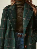 Klara | Elegante cappotto a quadri con colletto classico