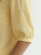 Lunessa | Damska Koszula Vintage z Haftem Kwiatowym