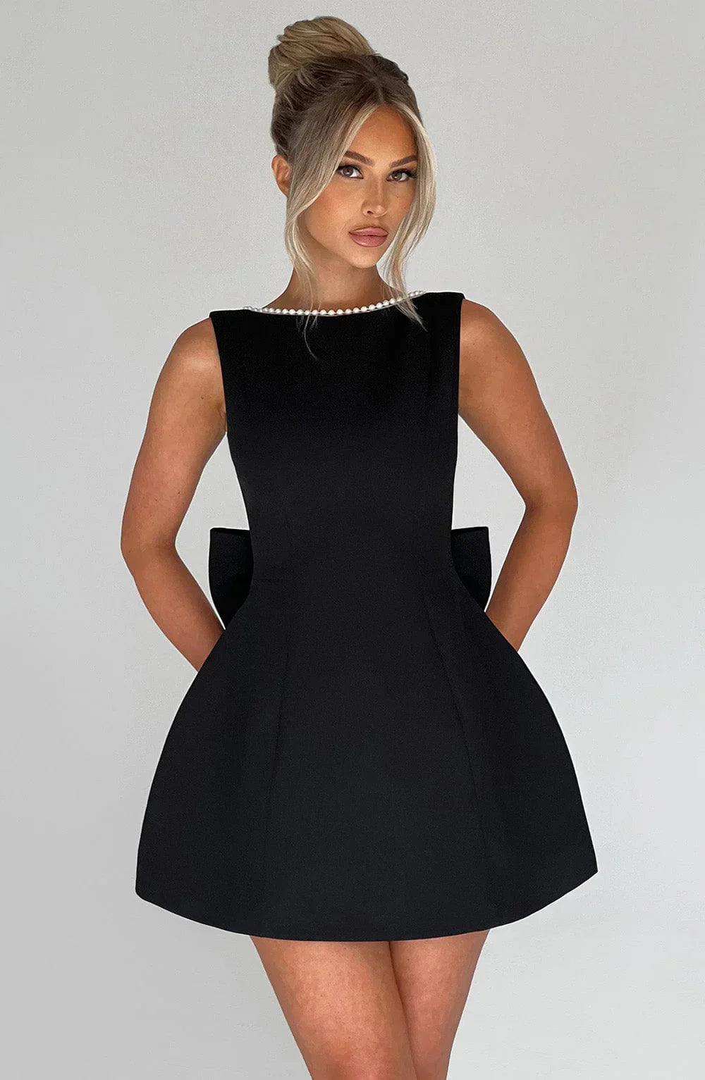 Elowen | Women's Elegant Mini Dress with Decorative Bow