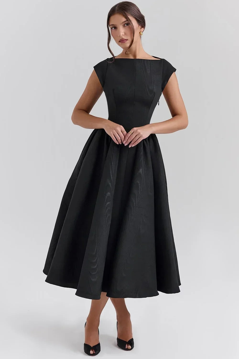Lova | Damska Elegancka Sukienka Midi z Odkrytymi Plecami