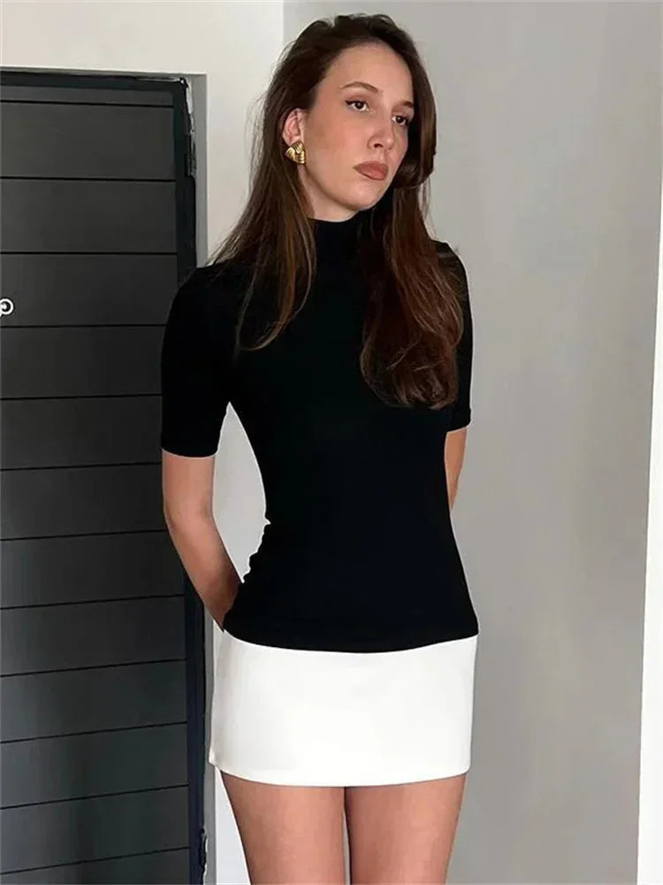 Maeve | Damska Elegancka Dwukolorowa Sukienka Mini Z Golfem
