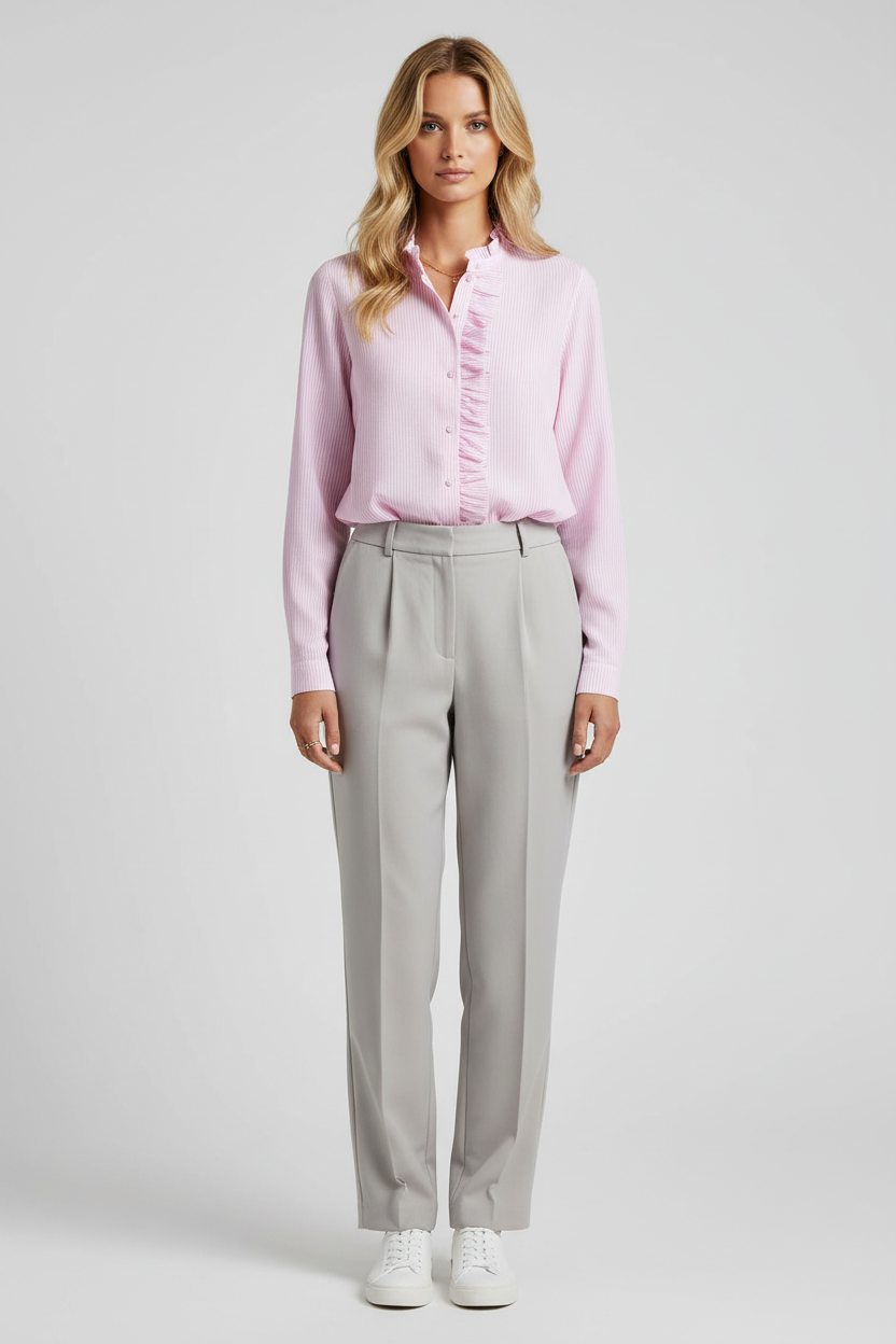 Roze blouse studiofoto