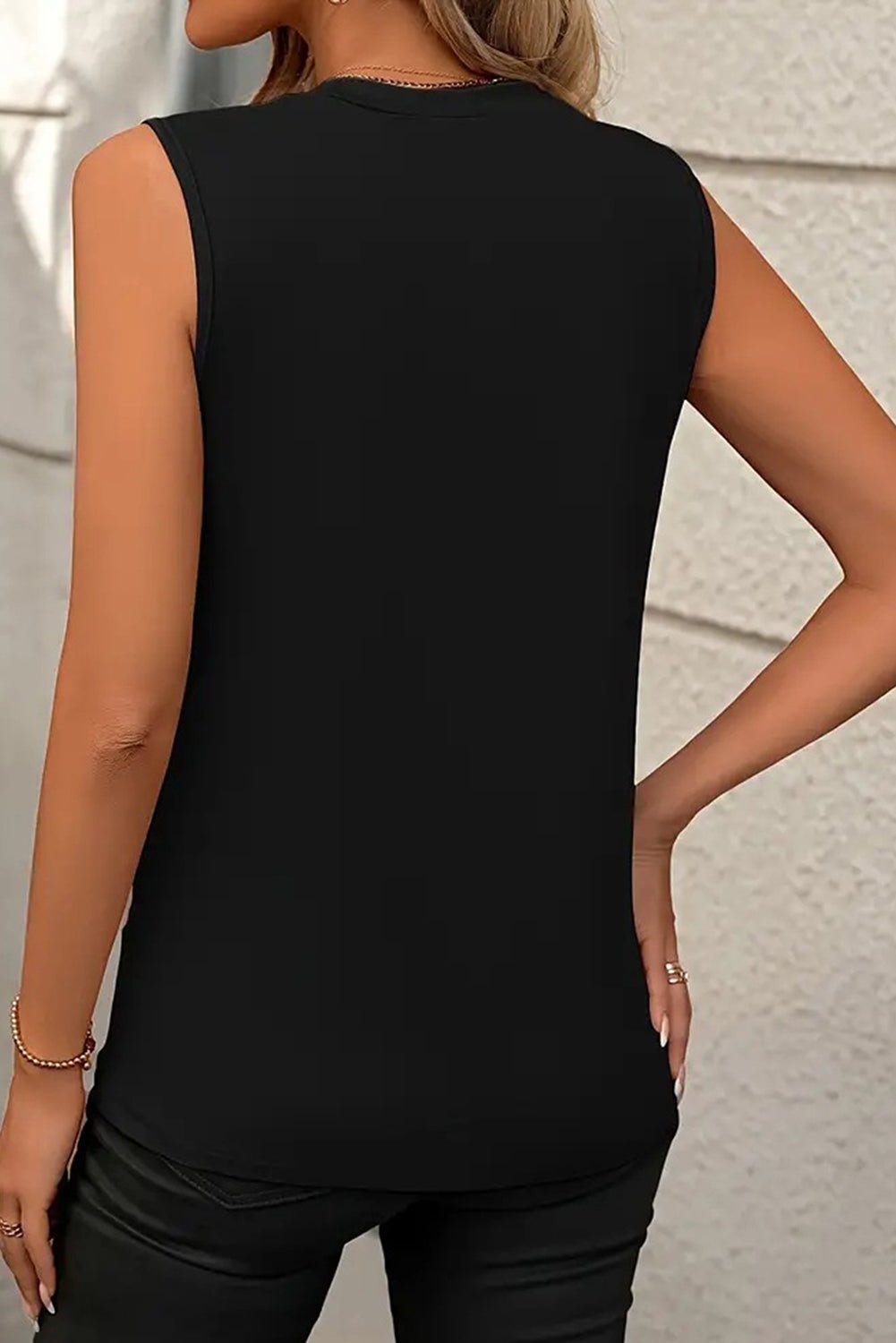 Teagan | Top Minimalista Estivo Senza Maniche da Donna