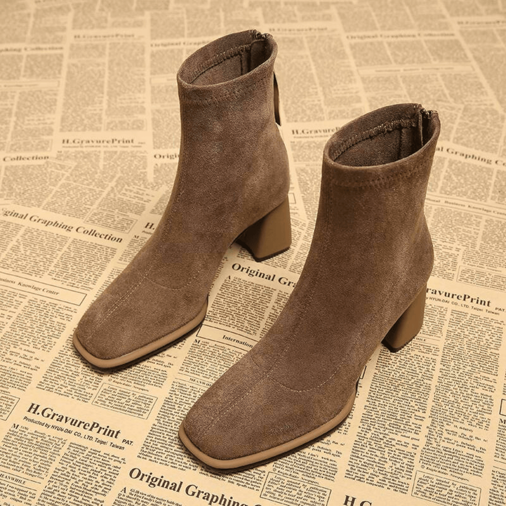 Calviera | Damskie Botki Casual z Kontrastowym Obcasem